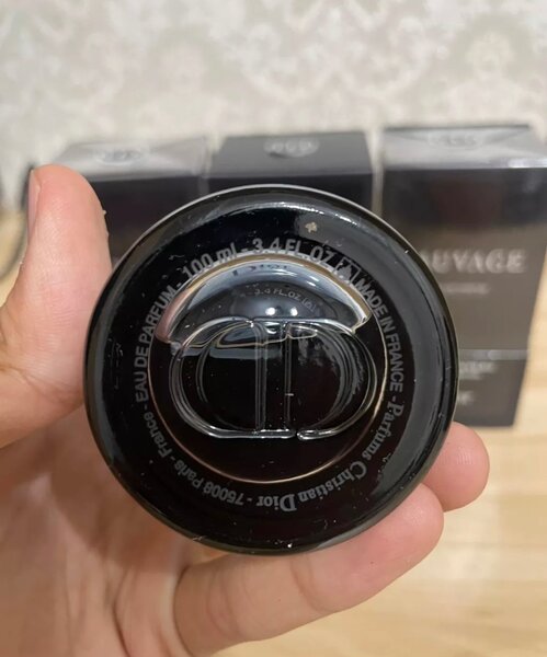 Dior sauvage  Nike Puma adidas Li-Ning Lacoste Erke step ant