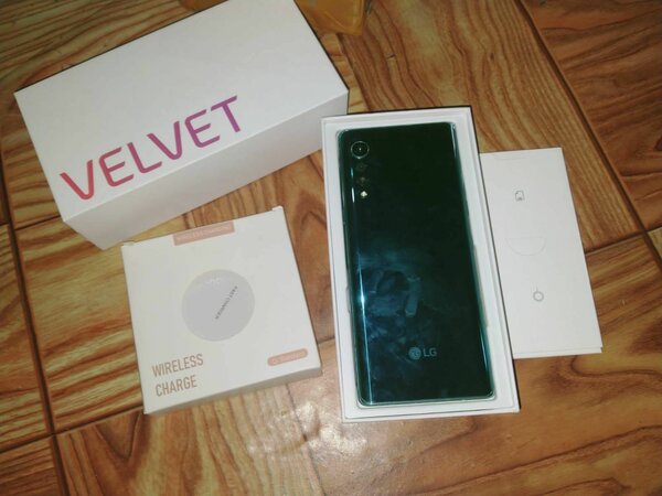 LG Velvet 5G 128gb + 6gb ram brand new all colors available