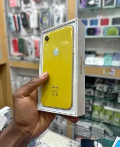 iPhone XR Jaune 64Go Débloqué