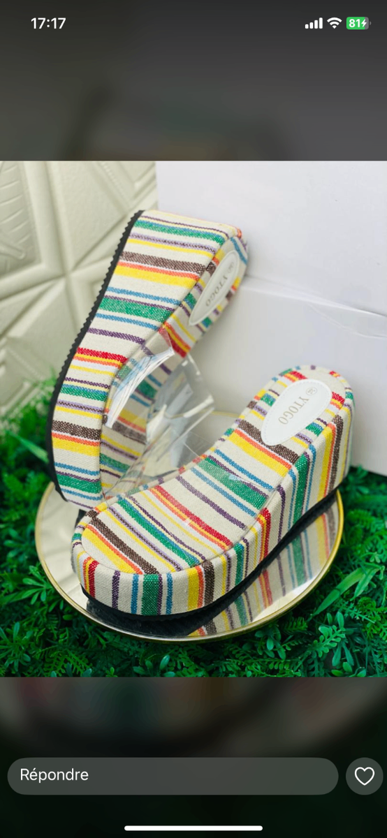 Chaussons colorés en toile