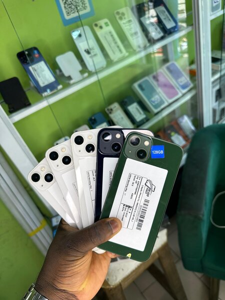 iPhone 13simple 128GB -