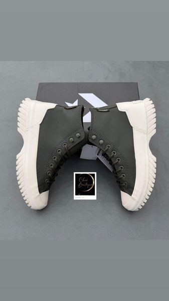 Baskets montantes modernes