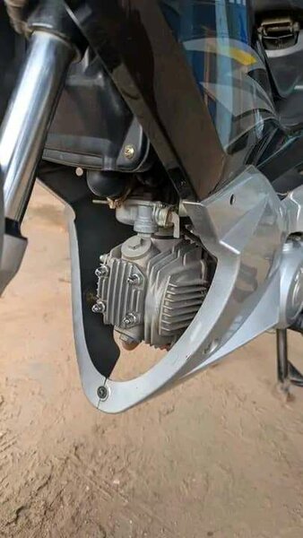 Moto sportive élégante