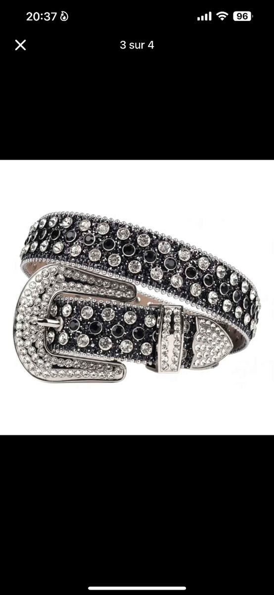 Ceinture cloutée en cuir