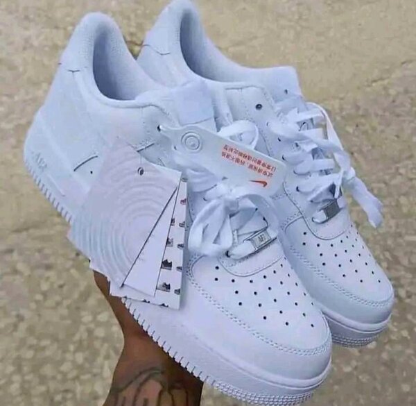 White Airforce 1s