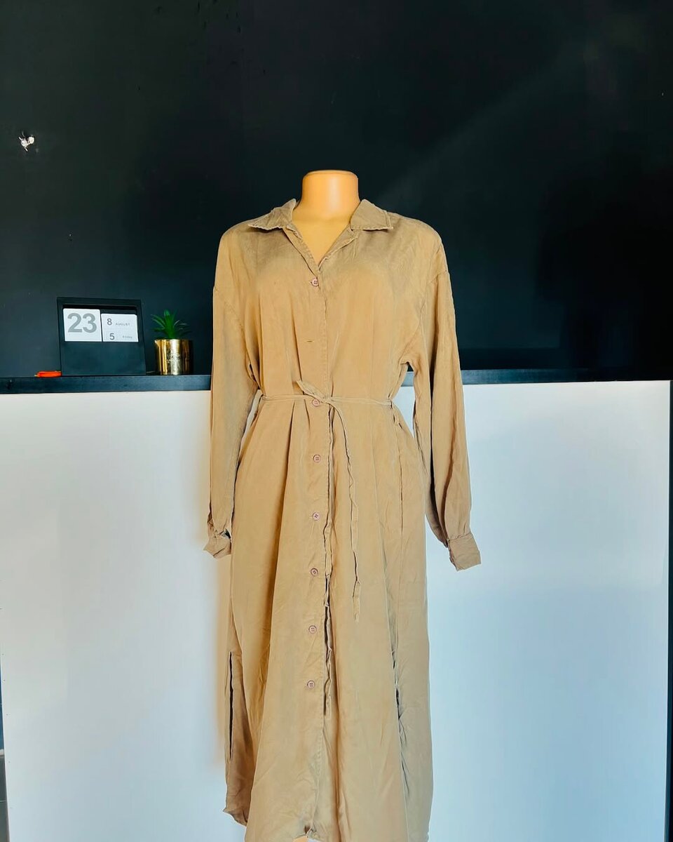  women's beautiful dress  Medium/Large