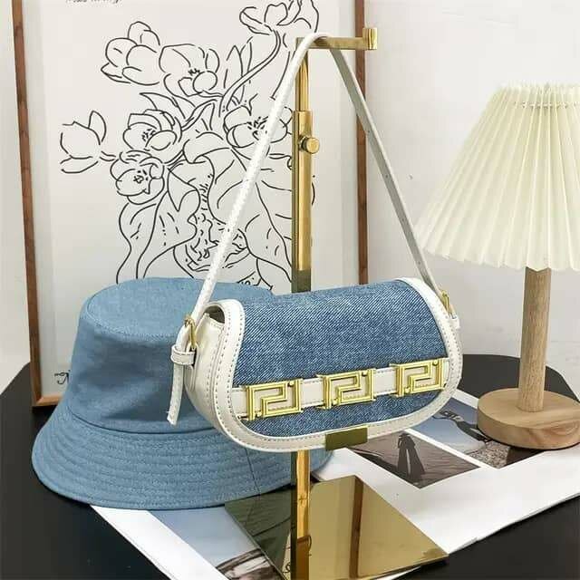 Sac et chapeau dame