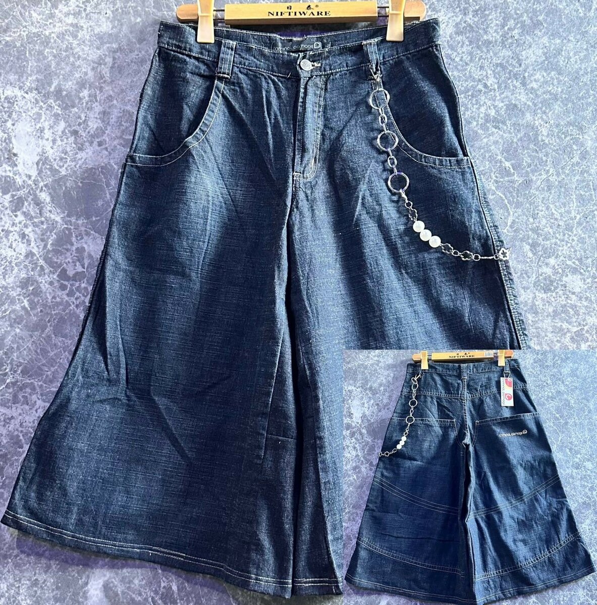 Short jeans