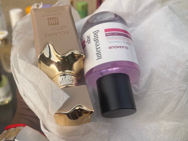 Set de Maquillage et Parfum