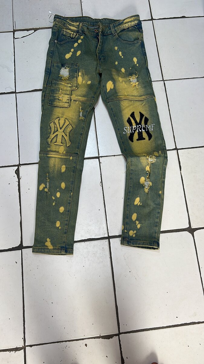 Jeans déchirés fashion