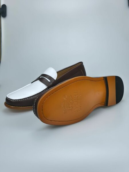 Mocassins élégants en cuir