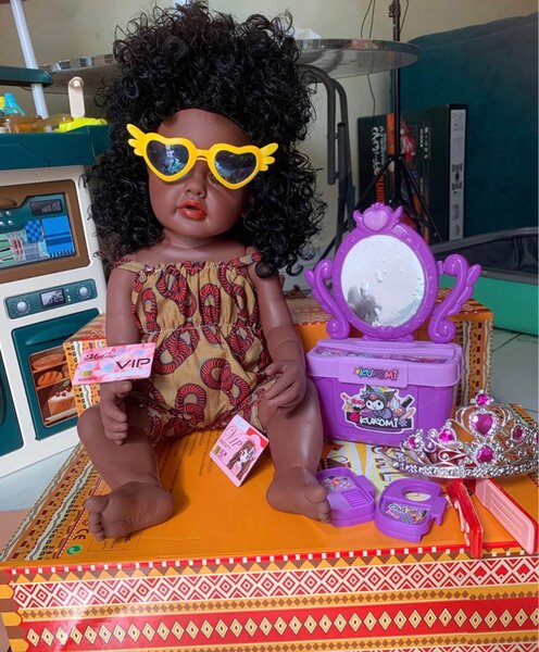 Poupée style VIP avec accessoires