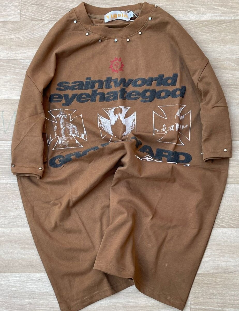 Robe ample à col clouté