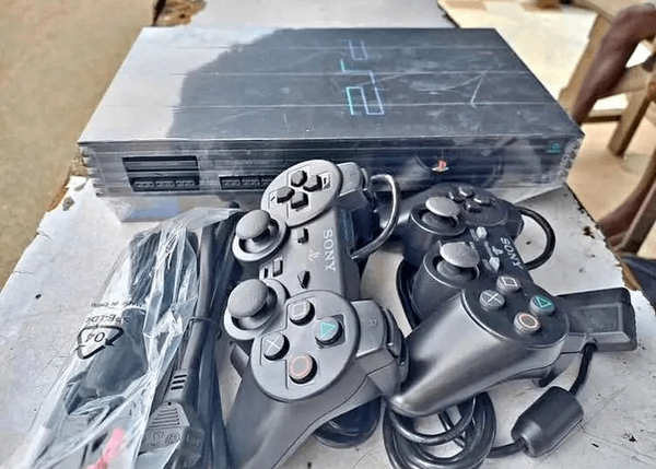 Console Sony PlayStation 2