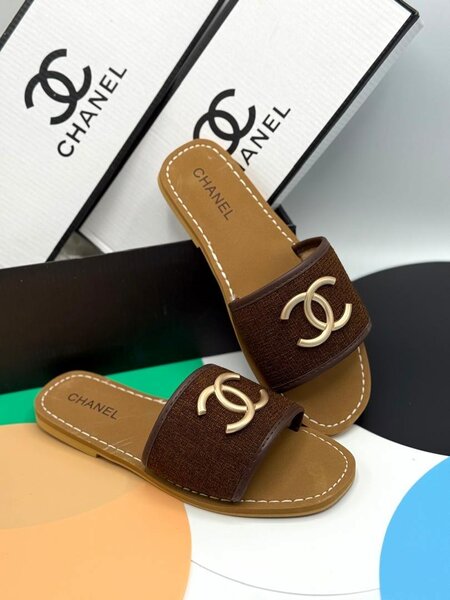 Quality stock slippers