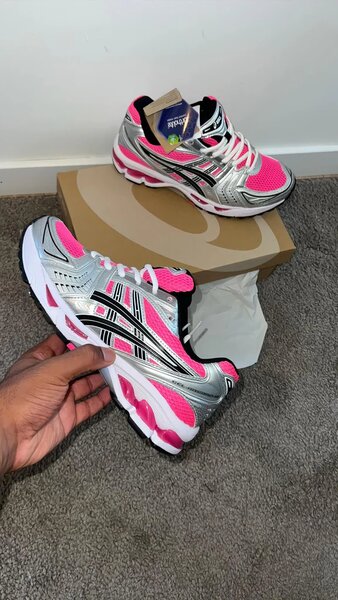 Chaussures ASICS Rose Argente