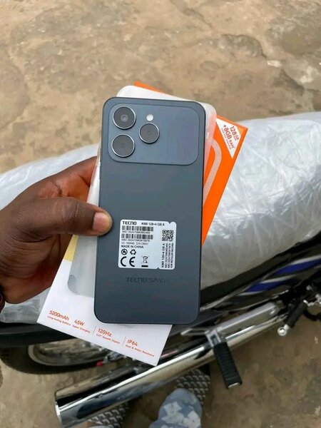 Tecno Spark 40 Smartphone