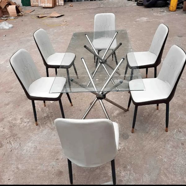 Ensemble Table et Chaises en Verre