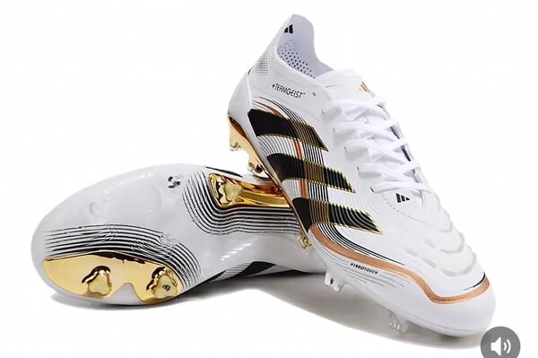 Chaussures de football légères