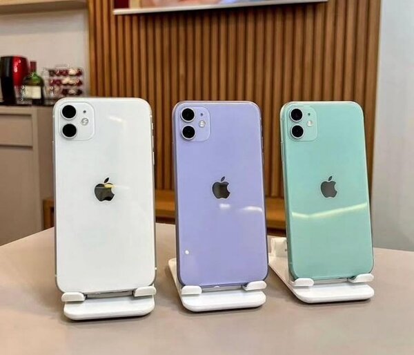 iPhone 11