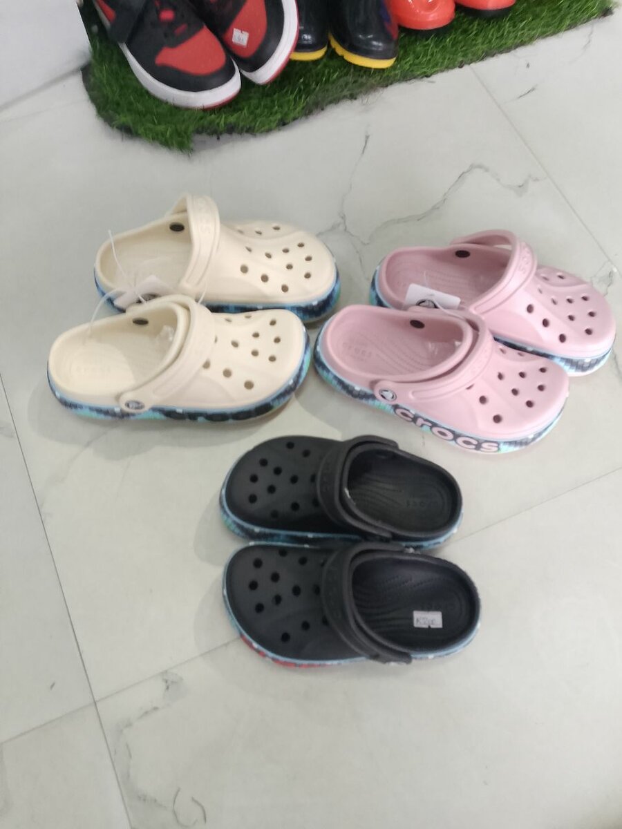 Crocs