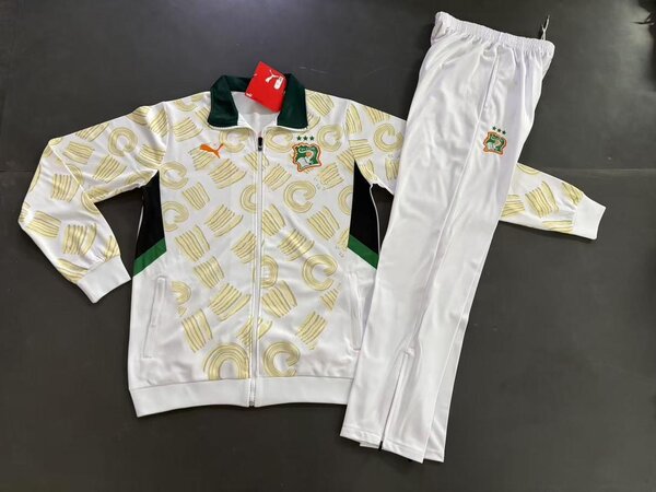 Survêtement sportif blanc