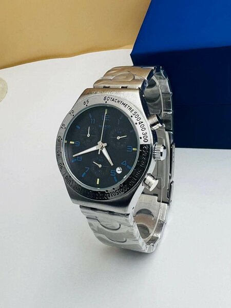 Montre Homme en Acier