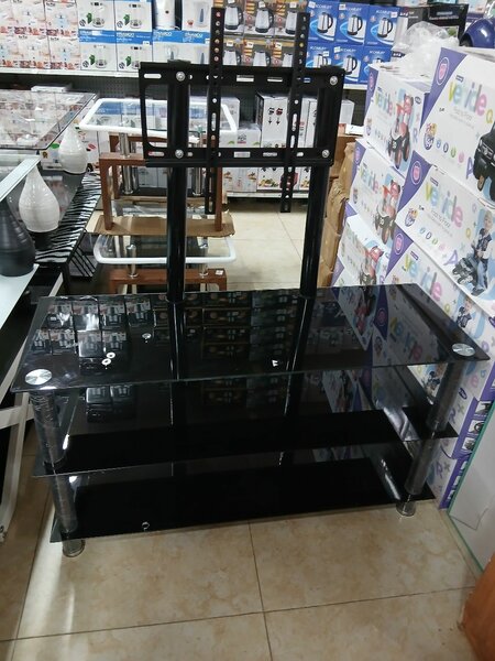 Meuble TV 32 po en verre noir