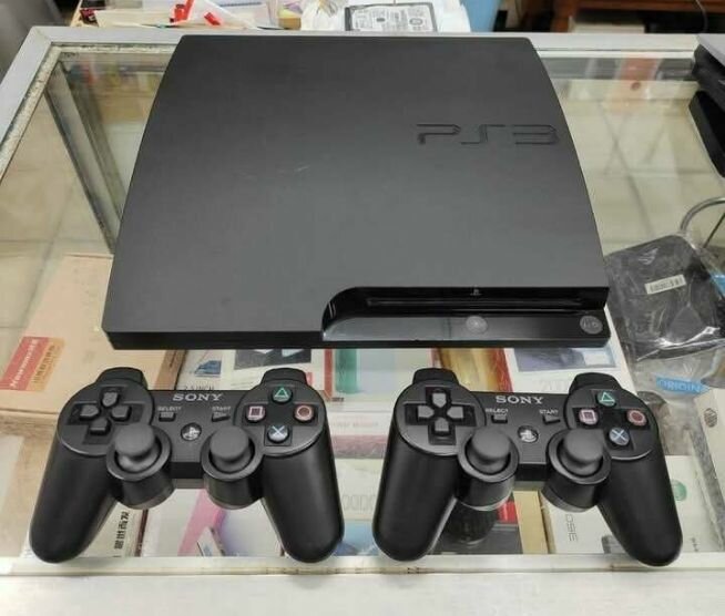 Console PS3 Slim Sony