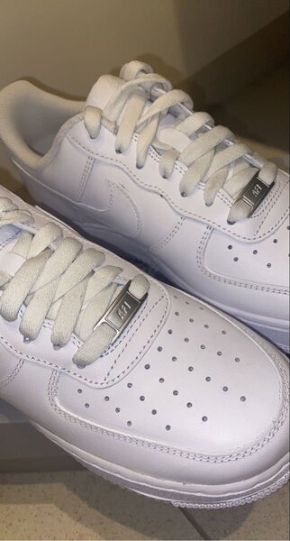 Baskets blanches élégantes