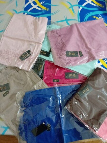 Écharpe en soie multicolore