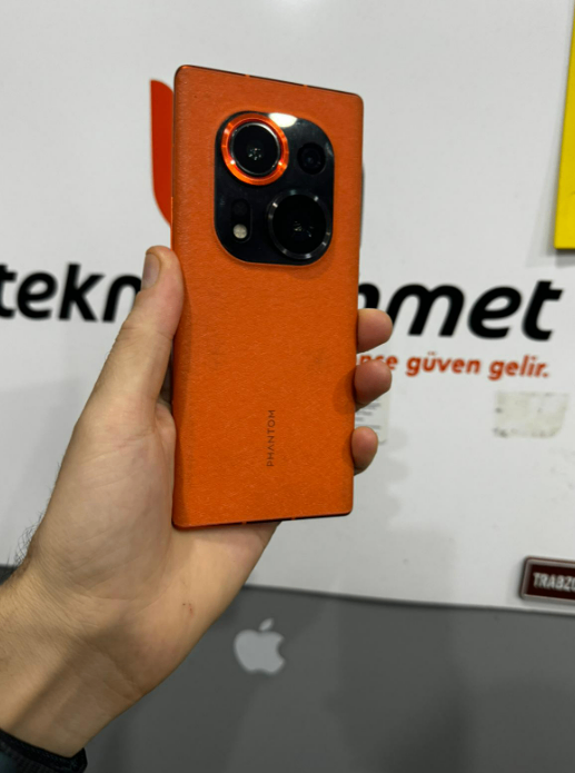 Smartphone Tecno Phantom