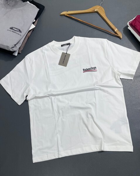 T-shirt blanc Balenciaga