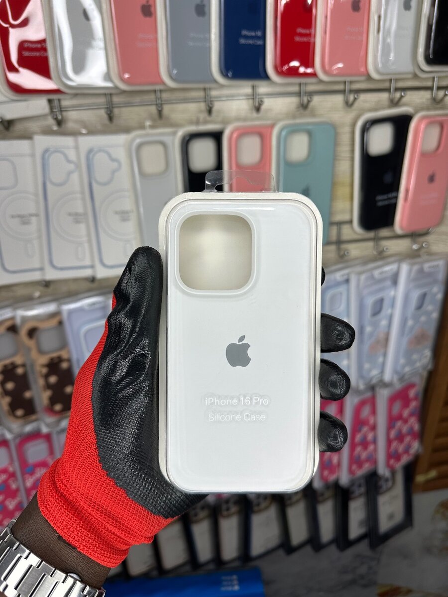 COQUE SILICONE 16pro