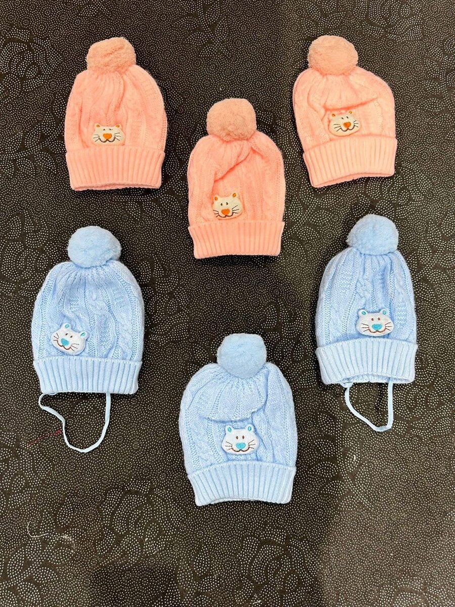 Bonnet Bébé Hiver avec Pompon