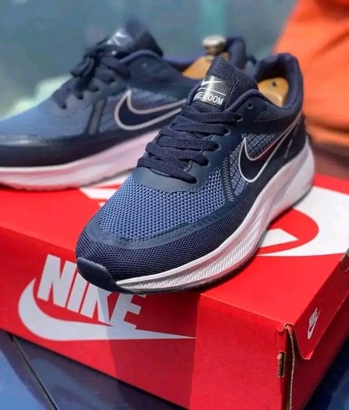 Nike Sneakers Homme