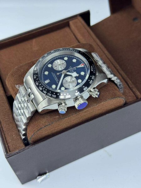 Montre chronographe homme en acier inoxydable