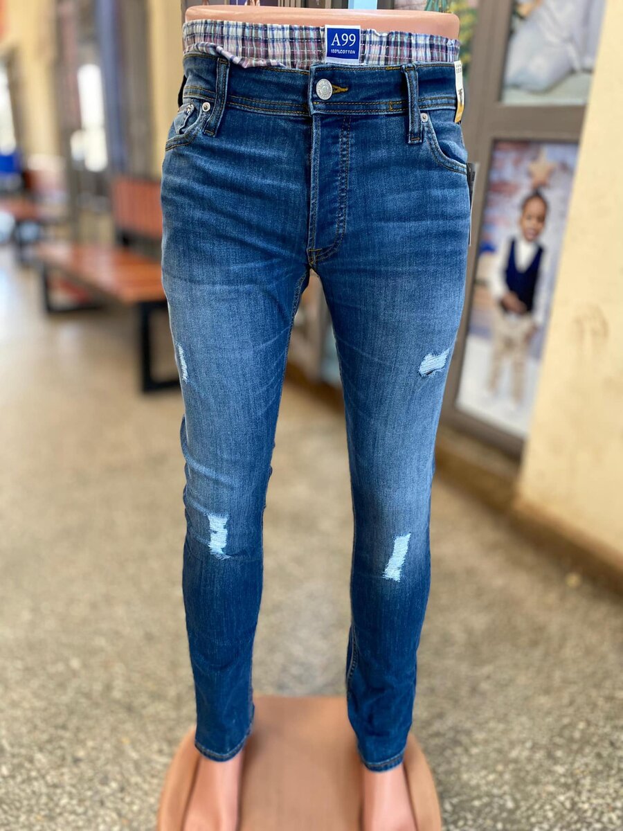 Men’s jeans 