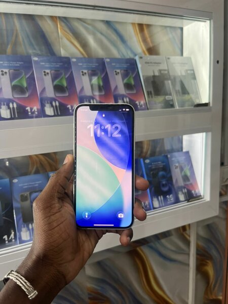 iPhone 12 Blanc 64 Go