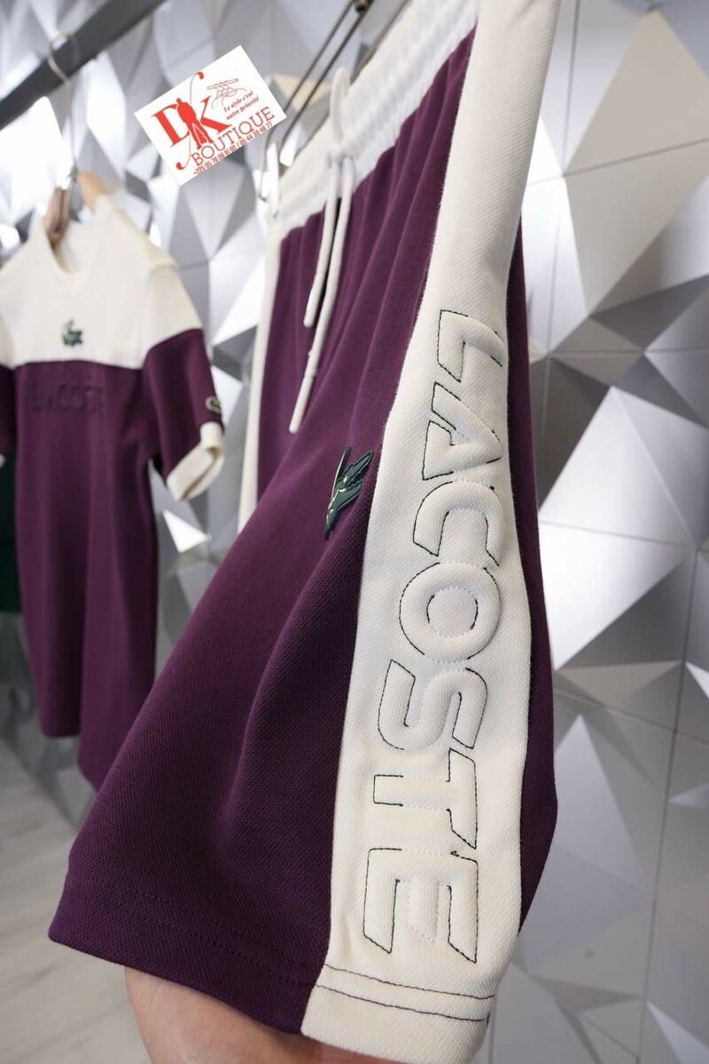 Ensemble sport Lacoste homme élégant