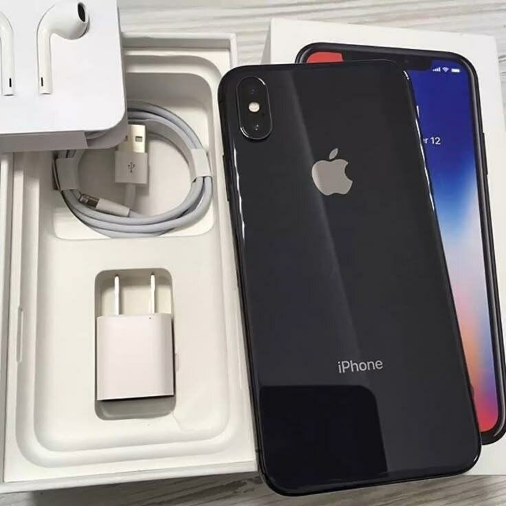 iPhone avec accessoires