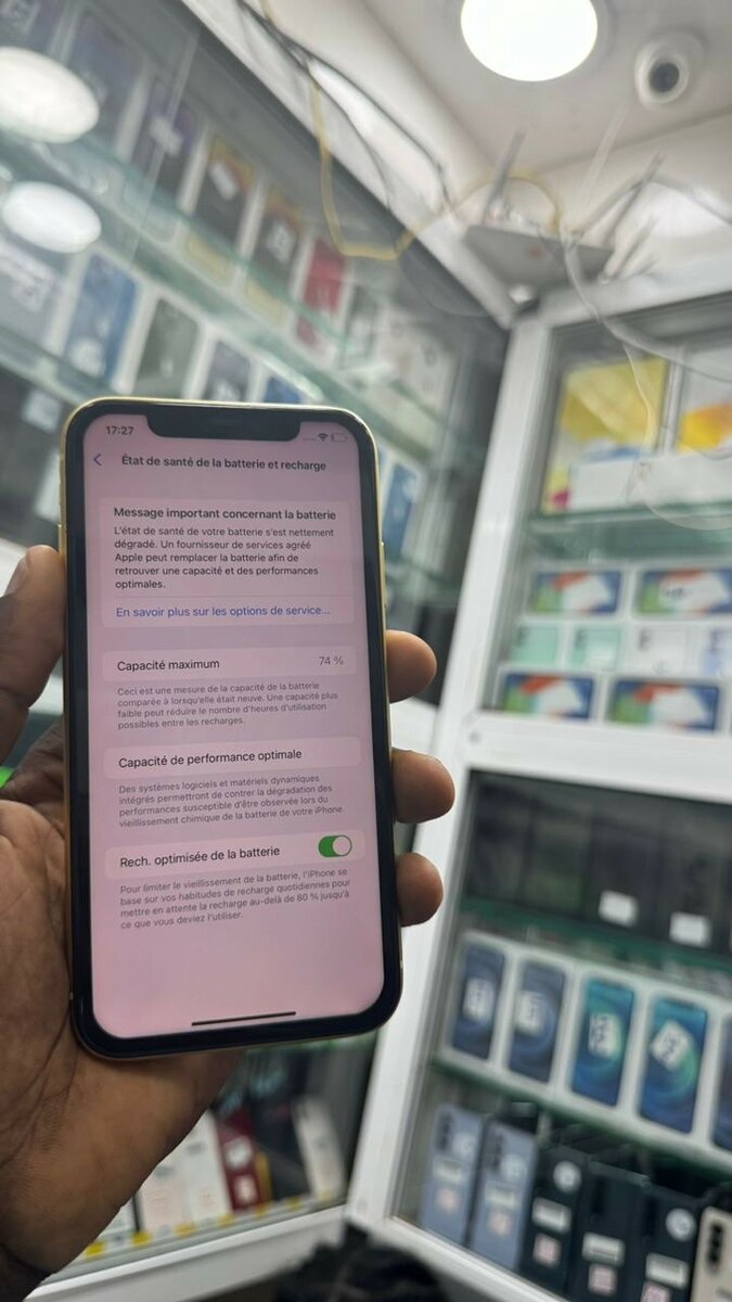 iPhone 11 64g propre