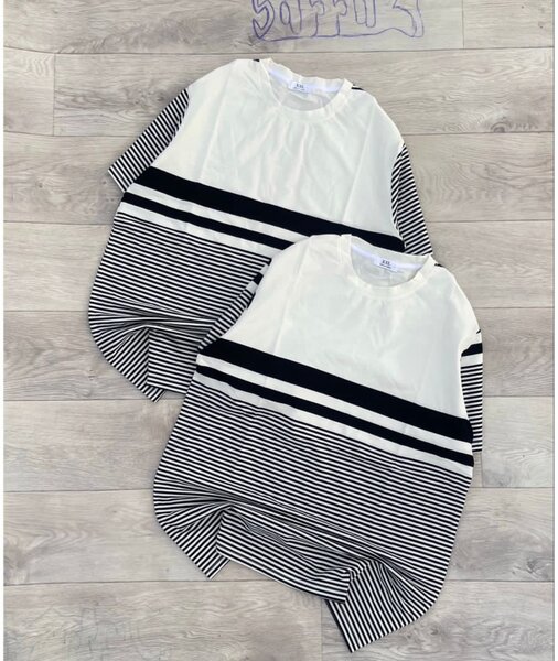 T-shirt rayé unisexe moderne