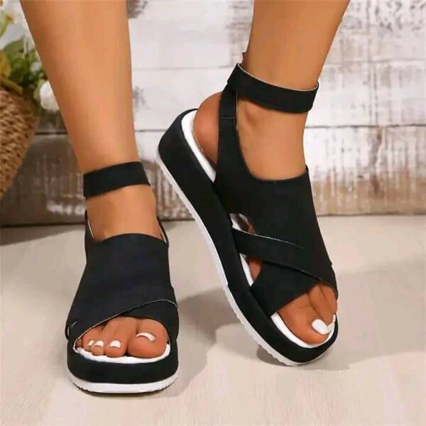 Sandales élégantes noires