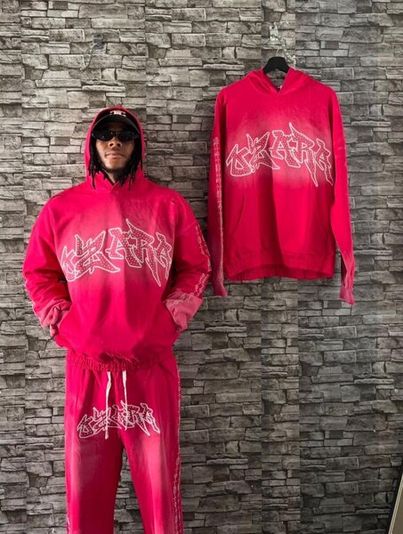 Survêtement streetwear moderne