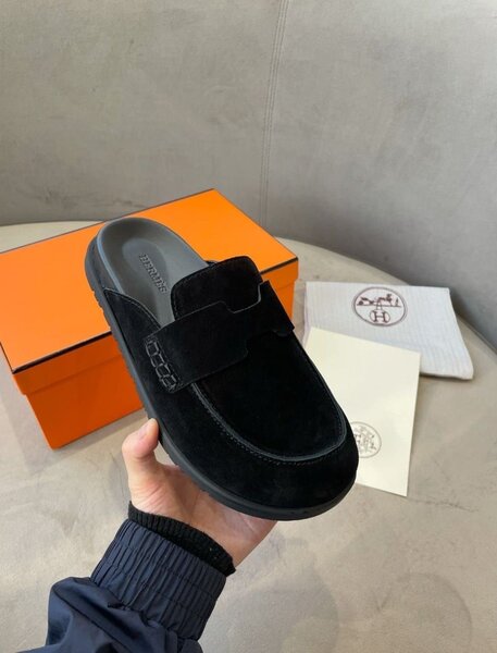 Mules élégantes pour hommes