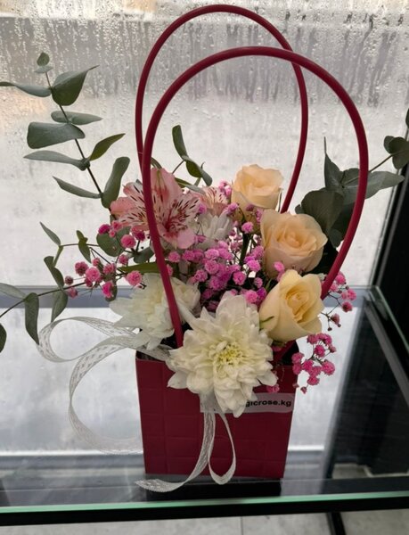 Сумочка с цветами