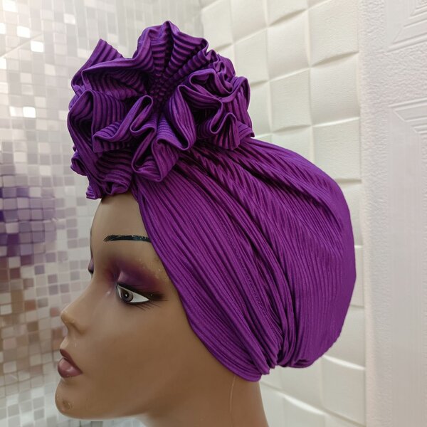Turban plissé élégant
