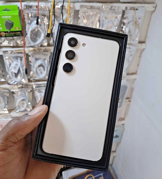 Samsung Galaxy S23 128 Go