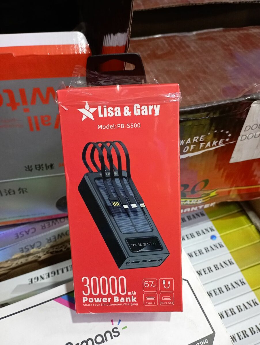 Lisa and gary 30000mah powerbank with solar